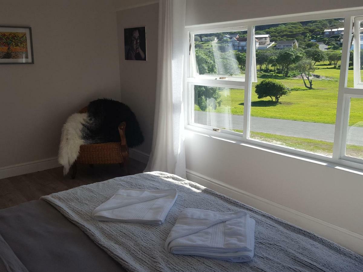 Villa Breeze In Agulhas Esterno foto